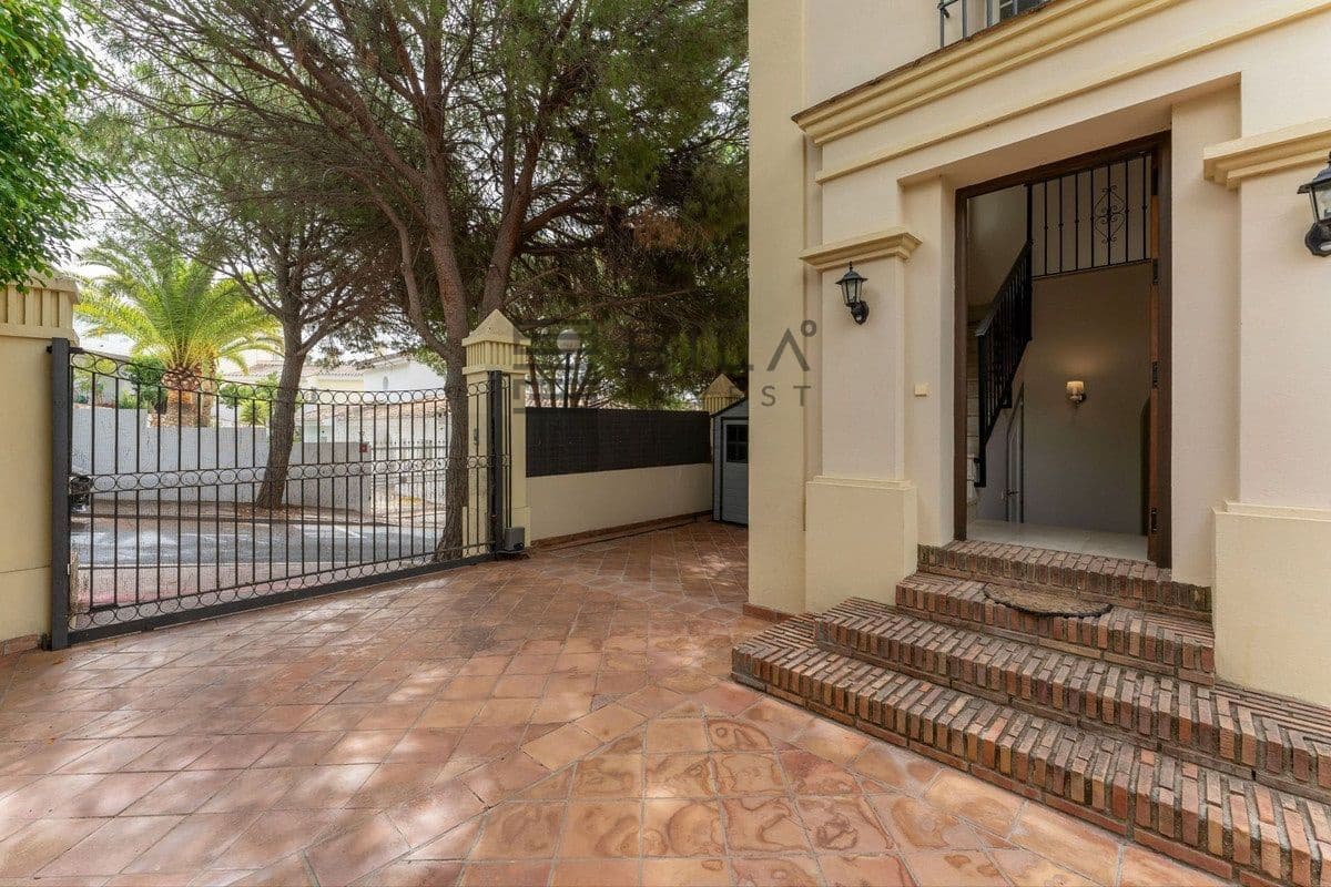 3 chambre Villa/Maison à vendre à Mijas avec piscine garage - 695 000 € (Ref: 9609853)