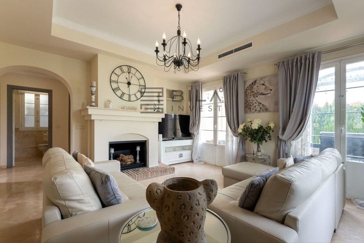 3 chambre Villa/Maison à vendre à Mijas avec piscine garage - 695 000 € (Ref: 9609853)