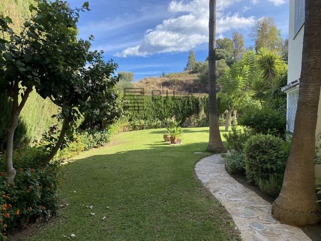 4 soveværelse Villa til salg i Campo Mijas, Mijas med swimmingpool garage - € 745.000 (Ref: 9609854)