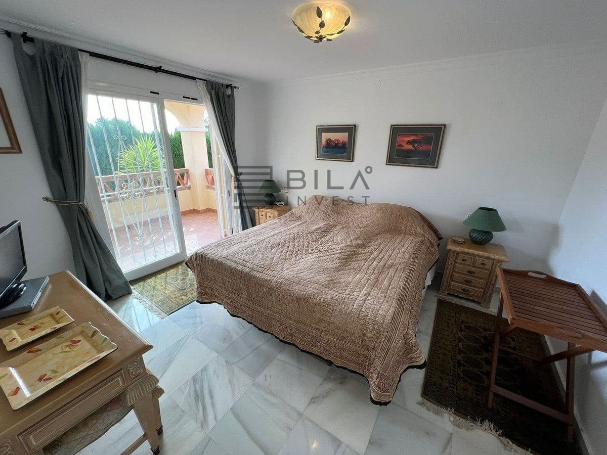 4 soveværelse Villa til salg i Campo Mijas med swimmingpool garage - € 745.000 (Ref: 9609854)