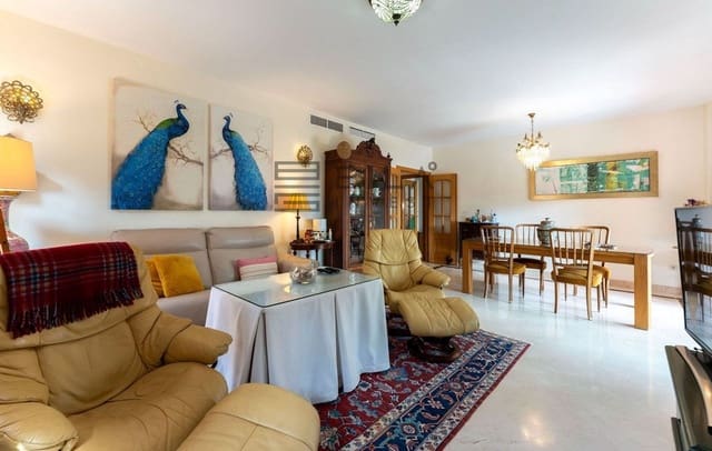 Chalet de 3 habitaciones en Cerro del Aguila, Mijas en venta con piscina - 735.000 € (Ref: 9609858)