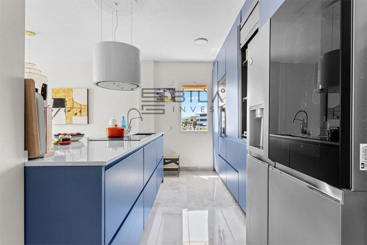 2 soverom Penthouse til salgs i Fuengirola med svømmebasseng - € 499 000 (Ref: 9609864)