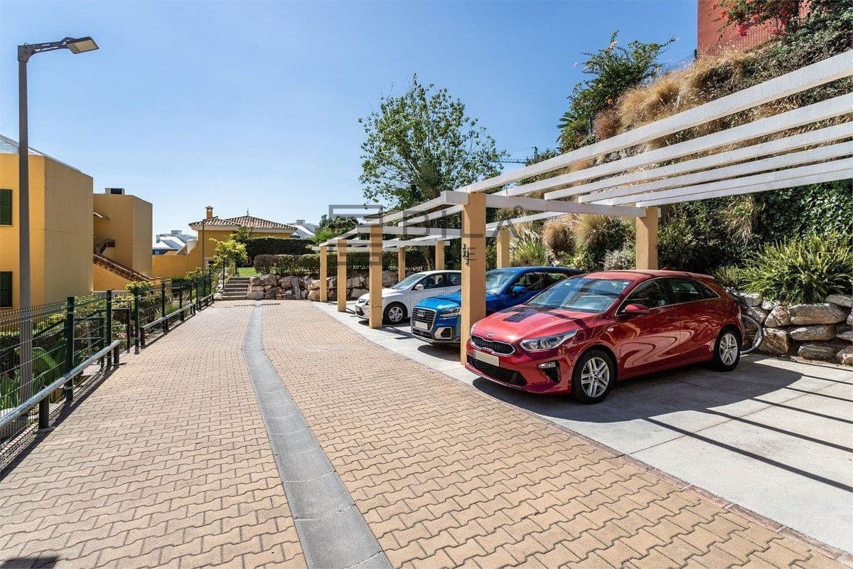 2 soverom Penthouse til salgs i Fuengirola med svømmebasseng - € 499 000 (Ref: 9609864)