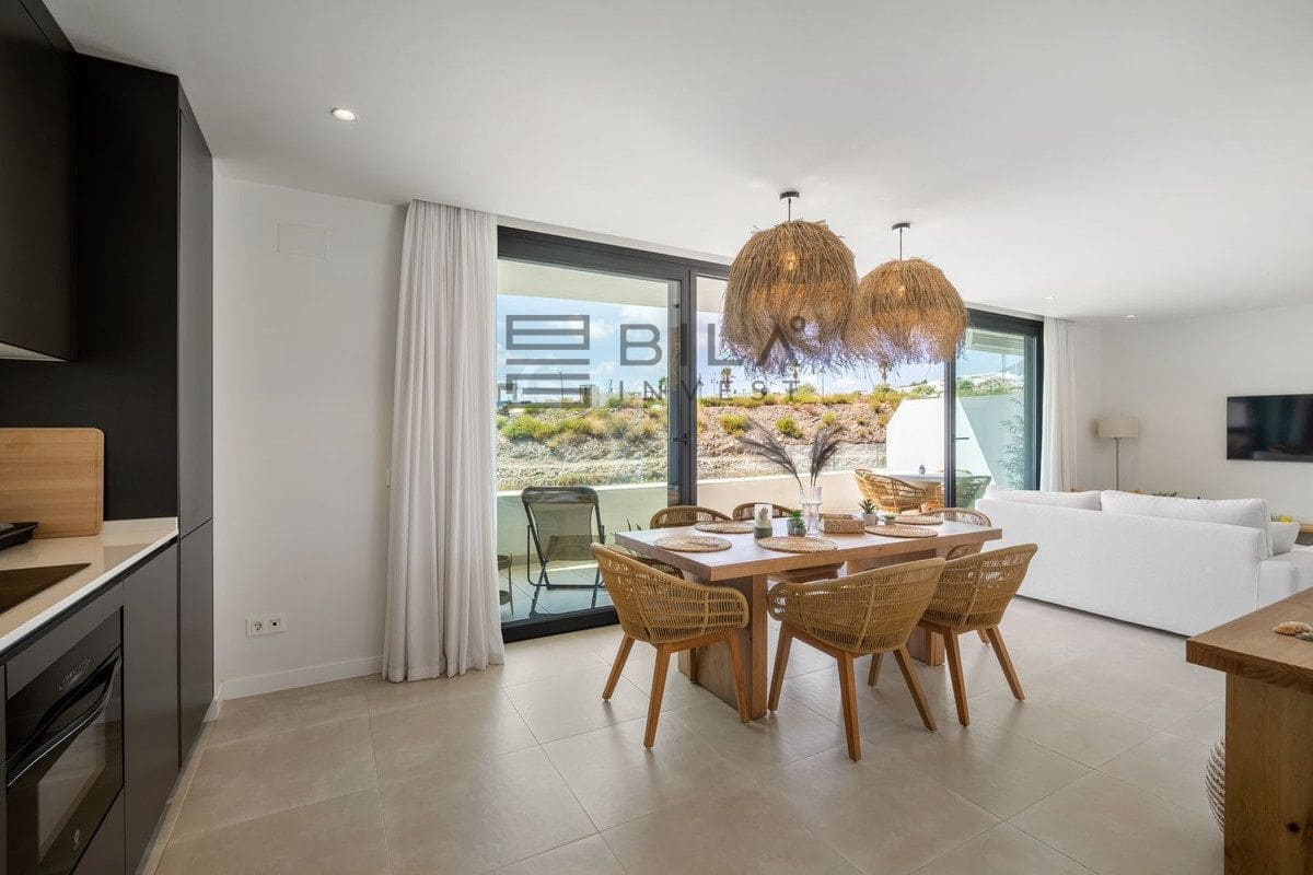 2 soveværelse Lejlighed til salg i Fuengirola med swimmingpool garage - € 450.000 (Ref: 9609865)