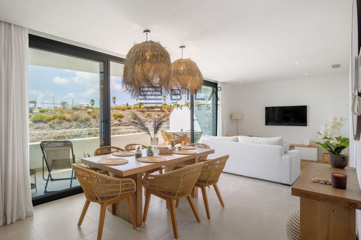 2 soveværelse Lejlighed til salg i Fuengirola med swimmingpool garage - € 450.000 (Ref: 9609865)