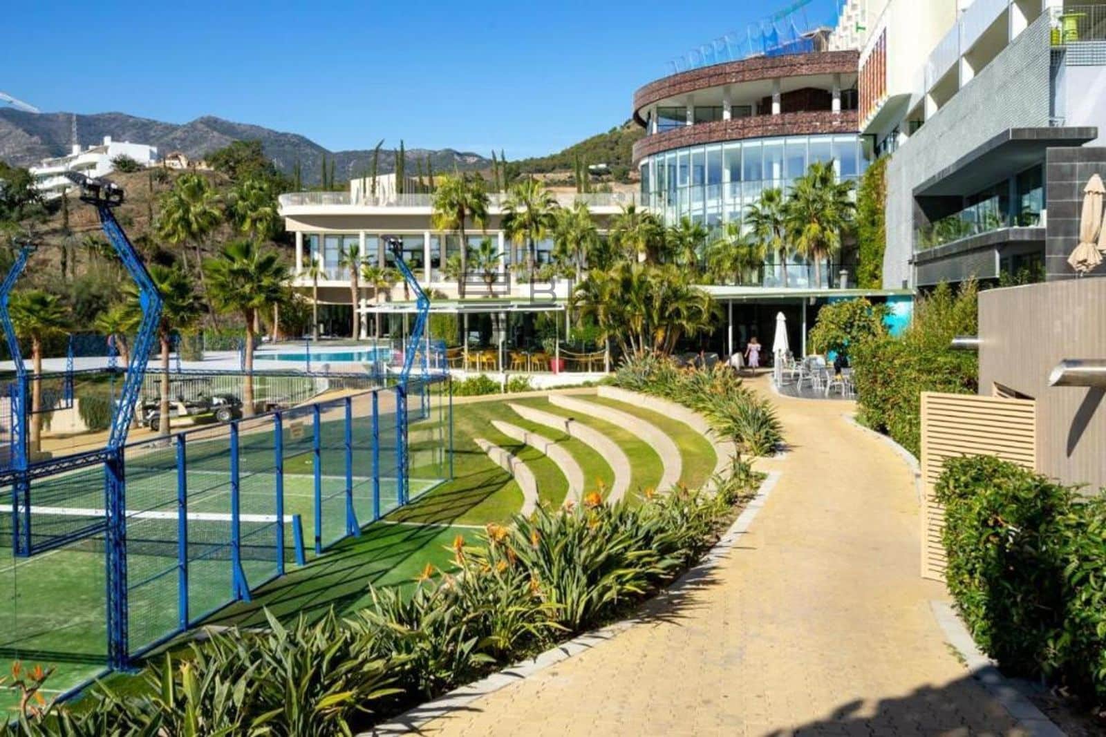 2 soveværelse Lejlighed til salg i Fuengirola med swimmingpool garage - € 450.000 (Ref: 9609865)