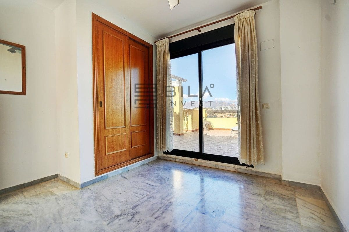 2 sypialnia Penthouse na sprzedaż w Riviera del Sol z basenem - 375 000 € (Ref: 9609868)