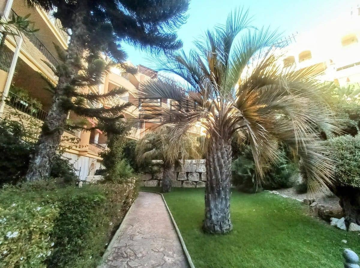 Piso de 2 habitaciones en Riviera del Sol en venta con piscina garaje - 298.000 € (Ref: 9609869)