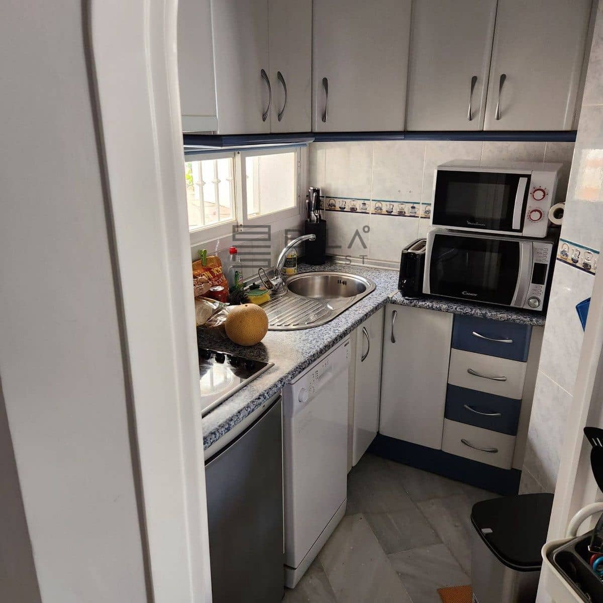 2 soverom Leilighet til salgs i Calahonda med svømmebasseng garasje - € 259 500 (Ref: 9609871)