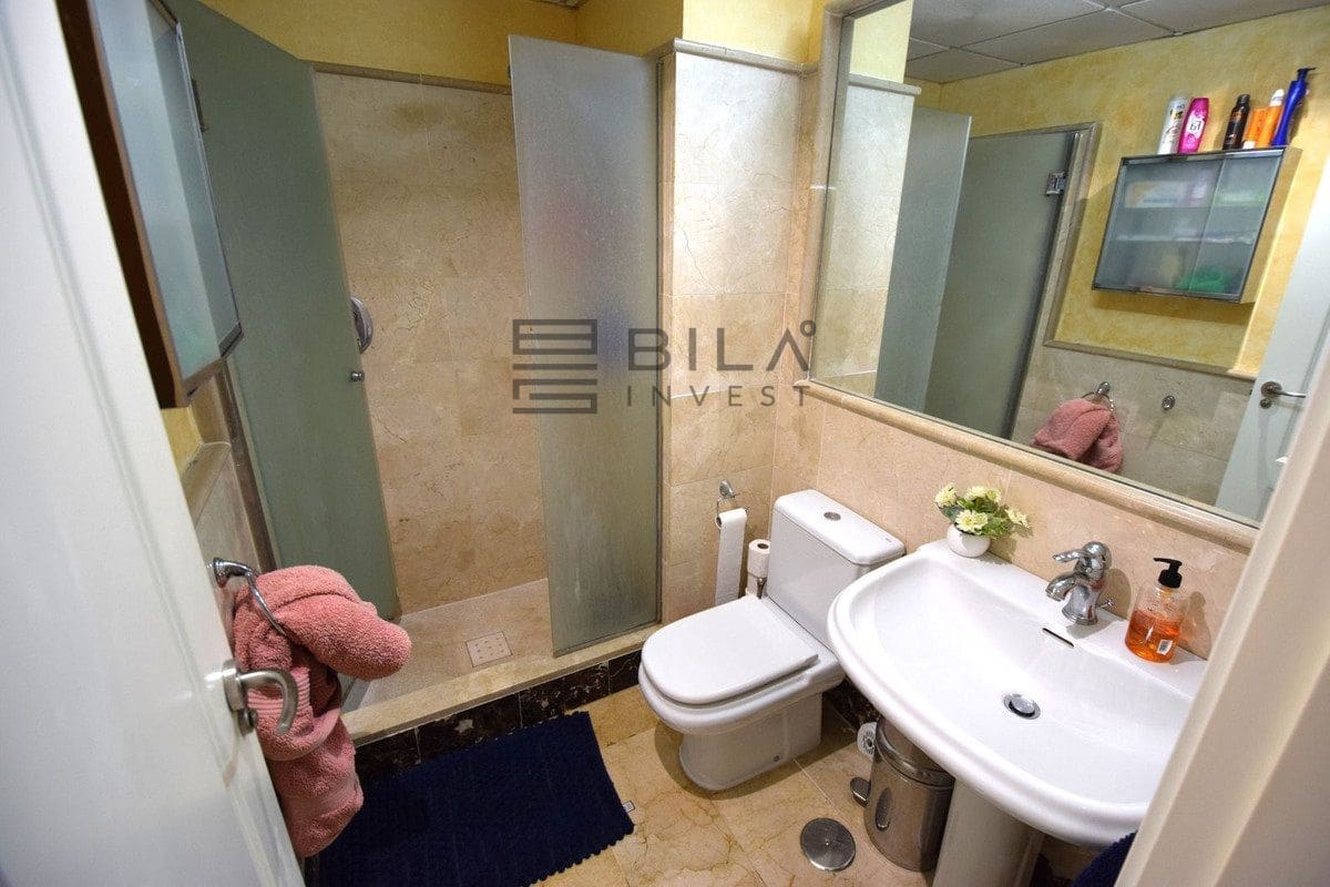 2 soveværelse Lejlighed til salg i La Cala de Mijas med swimmingpool garage - € 429.950 (Ref: 9609872)