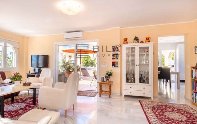 2 sovrum Takvåning till salu i La Sierrezuela, Mijas med pool - 395 000 € (Ref: 9609873)