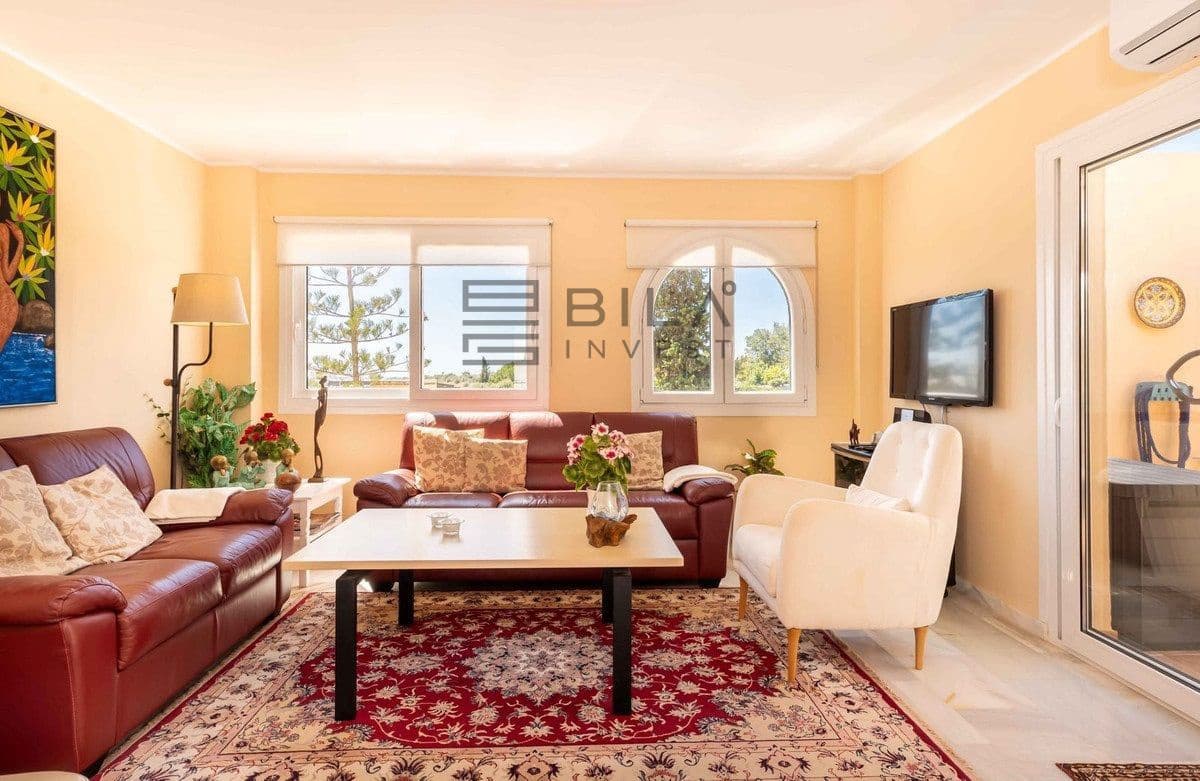 2 sovrum Takvåning till salu i La Sierrezuela med pool - 395 000 € (Ref: 9609873)