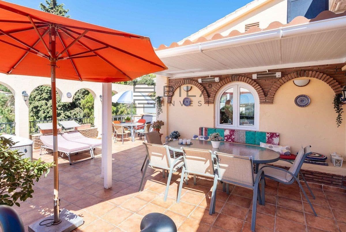 2 sovrum Takvåning till salu i La Sierrezuela med pool - 395 000 € (Ref: 9609873)