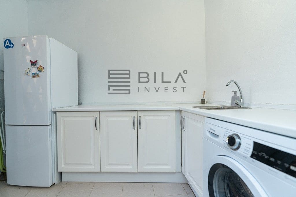 Piso de 3 habitaciones en Elviria en venta con piscina - 649.000 € (Ref: 9609874)