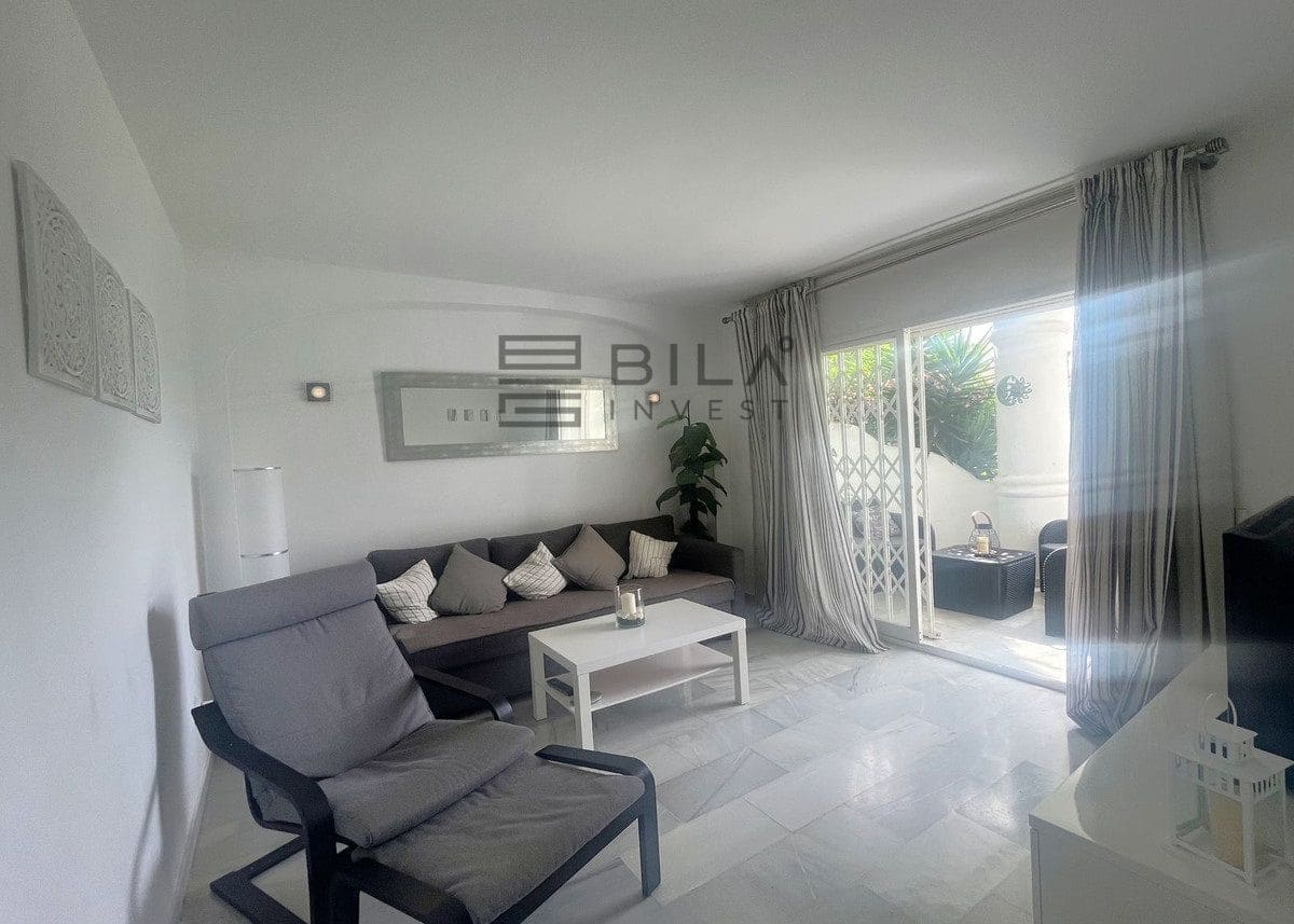 2 soveværelse Lejlighed til salg i Calahonda med swimmingpool garage - € 275.000 (Ref: 9609878)