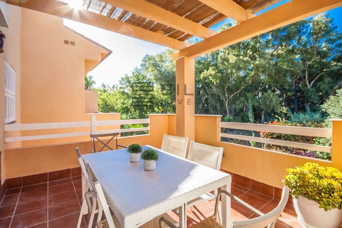 3 Zimmer Wohnung zu verkaufen in Carib Playa mit Pool Garage - 490.000 € (Ref: 9609882)