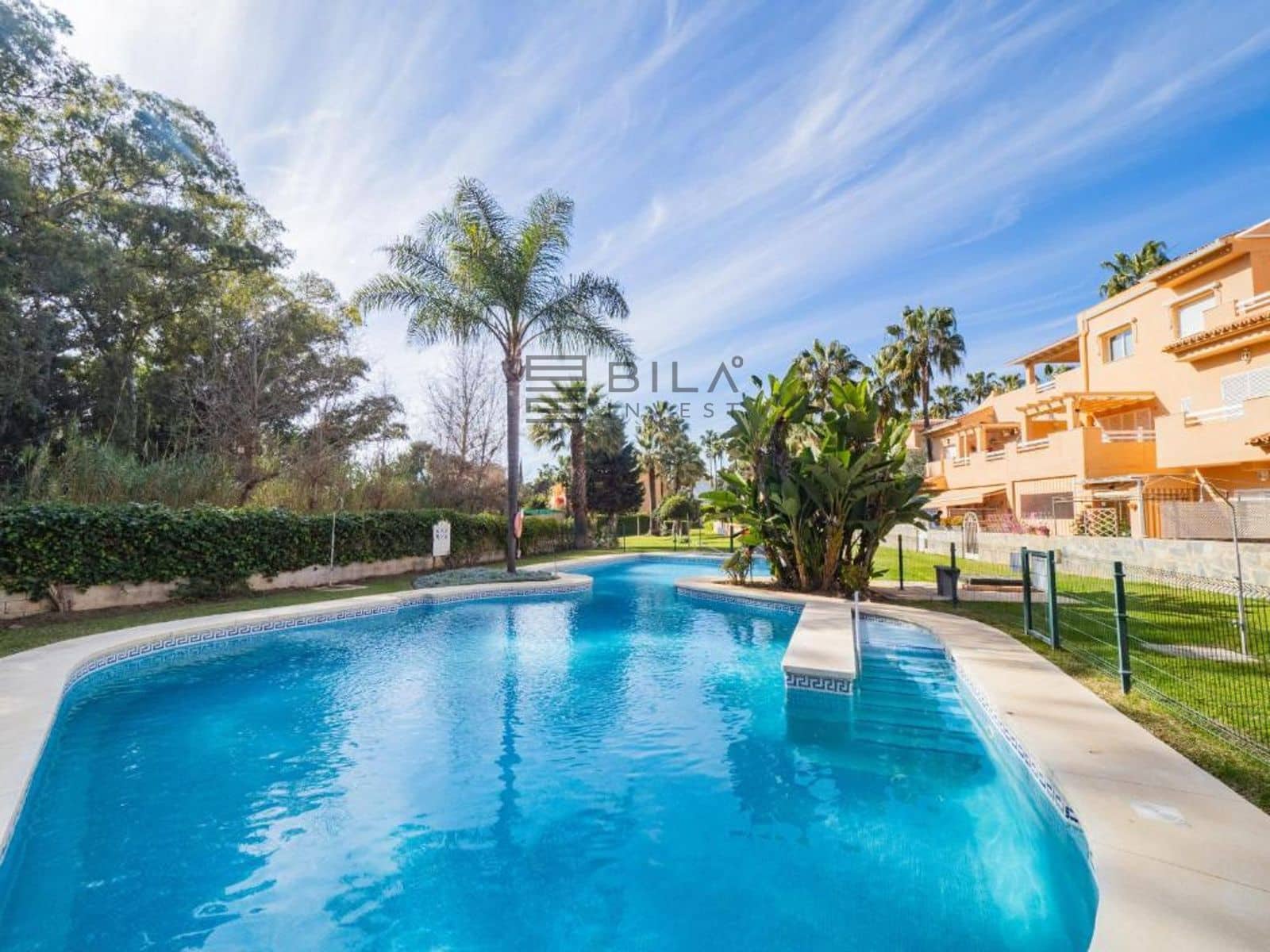 3 Zimmer Wohnung zu verkaufen in Carib Playa mit Pool Garage - 490.000 € (Ref: 9609882)