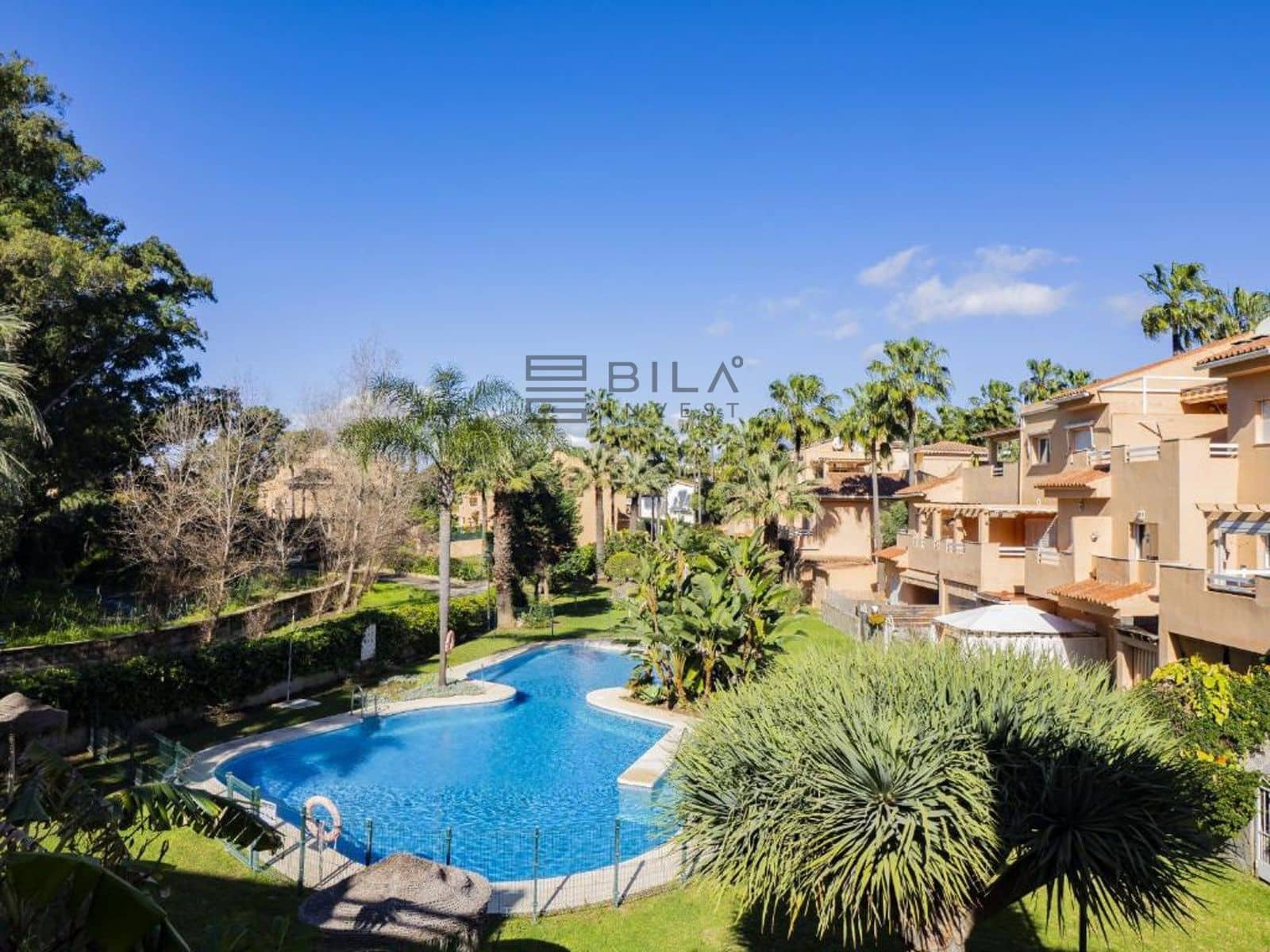 3 Zimmer Wohnung zu verkaufen in Carib Playa mit Pool Garage - 490.000 € (Ref: 9609882)