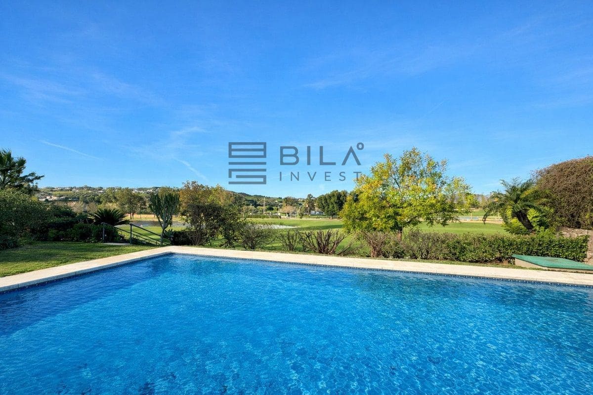 2 slaapkamer Flat te koop in Mijas Golf met zwembad garage - € 319.000 (Ref: 9610666)