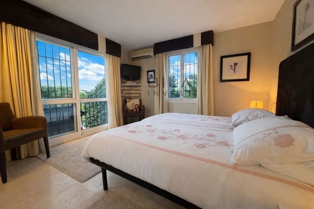 2 slaapkamer Flat te koop in Mijas Golf, Mijas met zwembad garage - € 319.000 (Ref: 9610666)