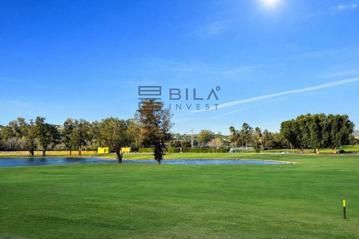 2 slaapkamer Flat te koop in Mijas Golf met zwembad garage - € 319.000 (Ref: 9610666)