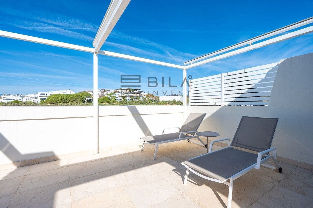 2 chambre Maison de Ville à vendre à La Cala de Mijas avec piscine - 1 199 000 € (Ref: 9610668)
