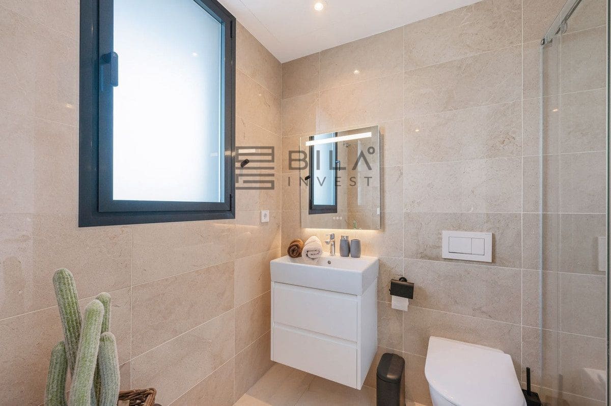 2 chambre Maison de Ville à vendre à La Cala de Mijas avec piscine - 1 199 000 € (Ref: 9610668)