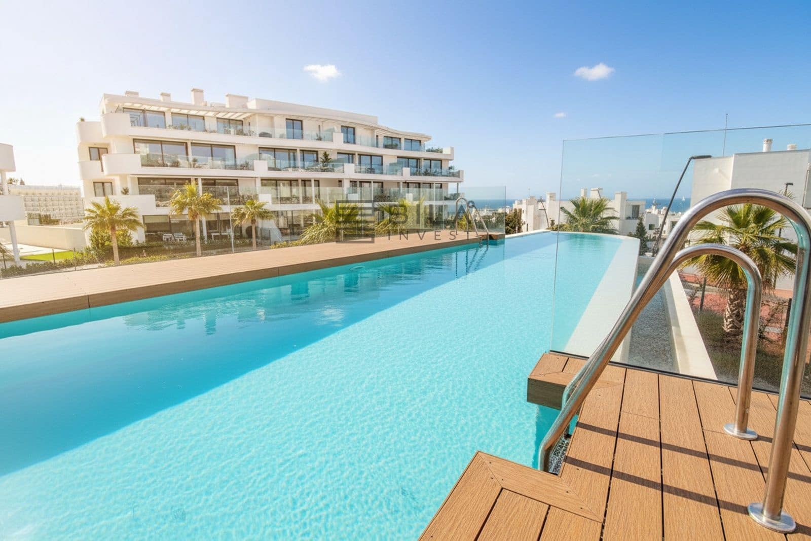 4 bedroom Flat for sale in Fuengirola with pool garage - € 780,000 (Ref: 9610669)