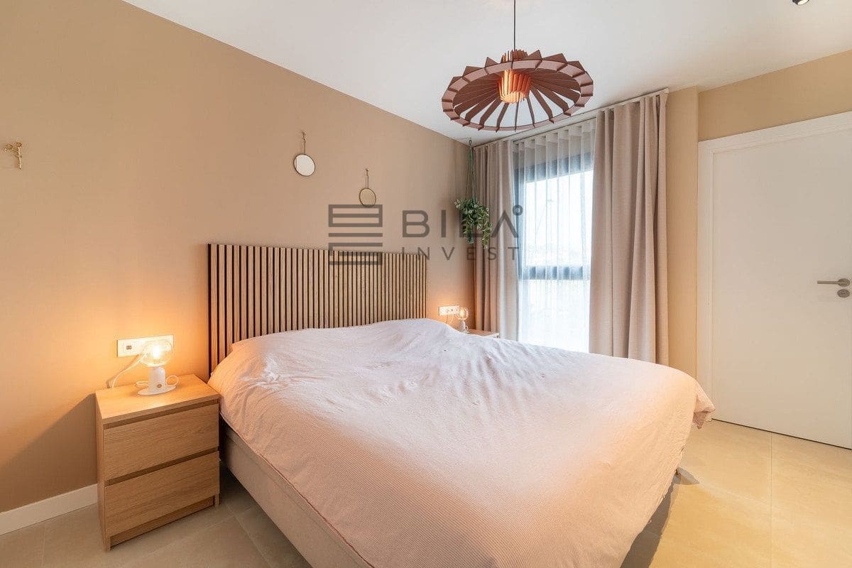 2 soveværelse Lejlighed til salg i Fuengirola med swimmingpool garage - € 479.000 (Ref: 9610670)