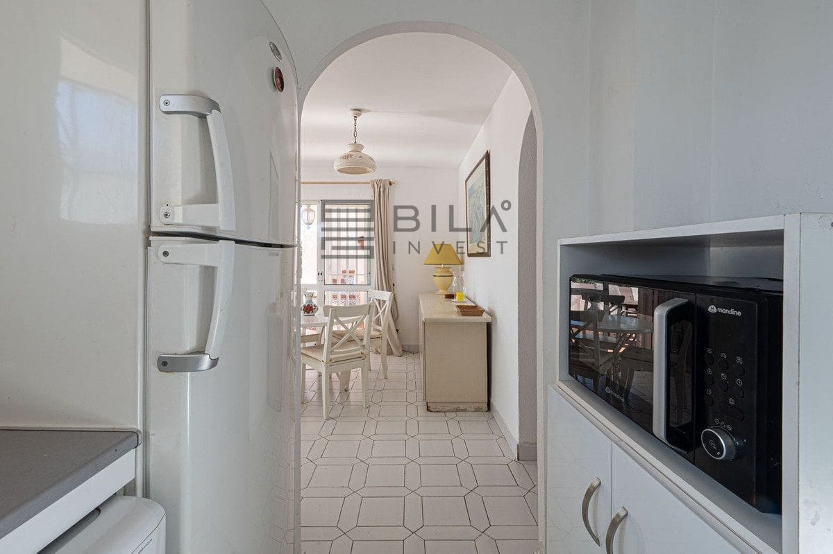 3 sovrum Hus till salu i Miraflores med pool - 649 000 € (Ref: 9610671)