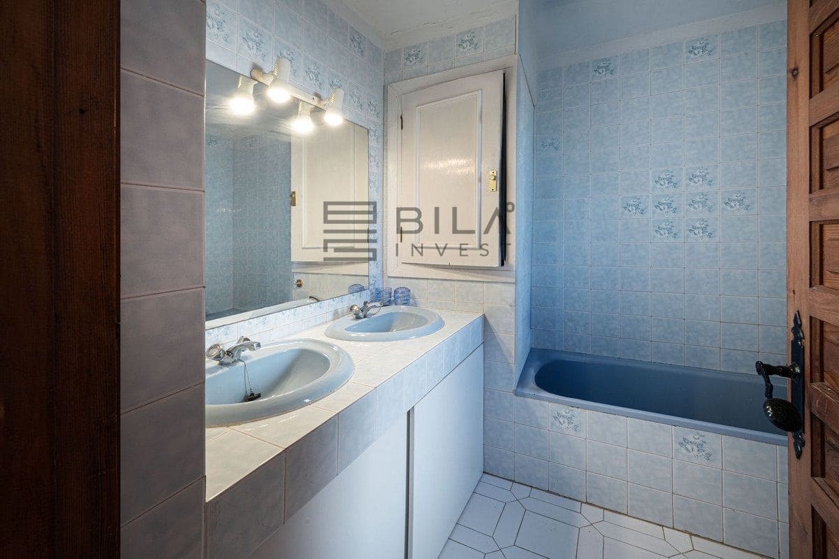 3 sovrum Hus till salu i Miraflores med pool - 649 000 € (Ref: 9610671)