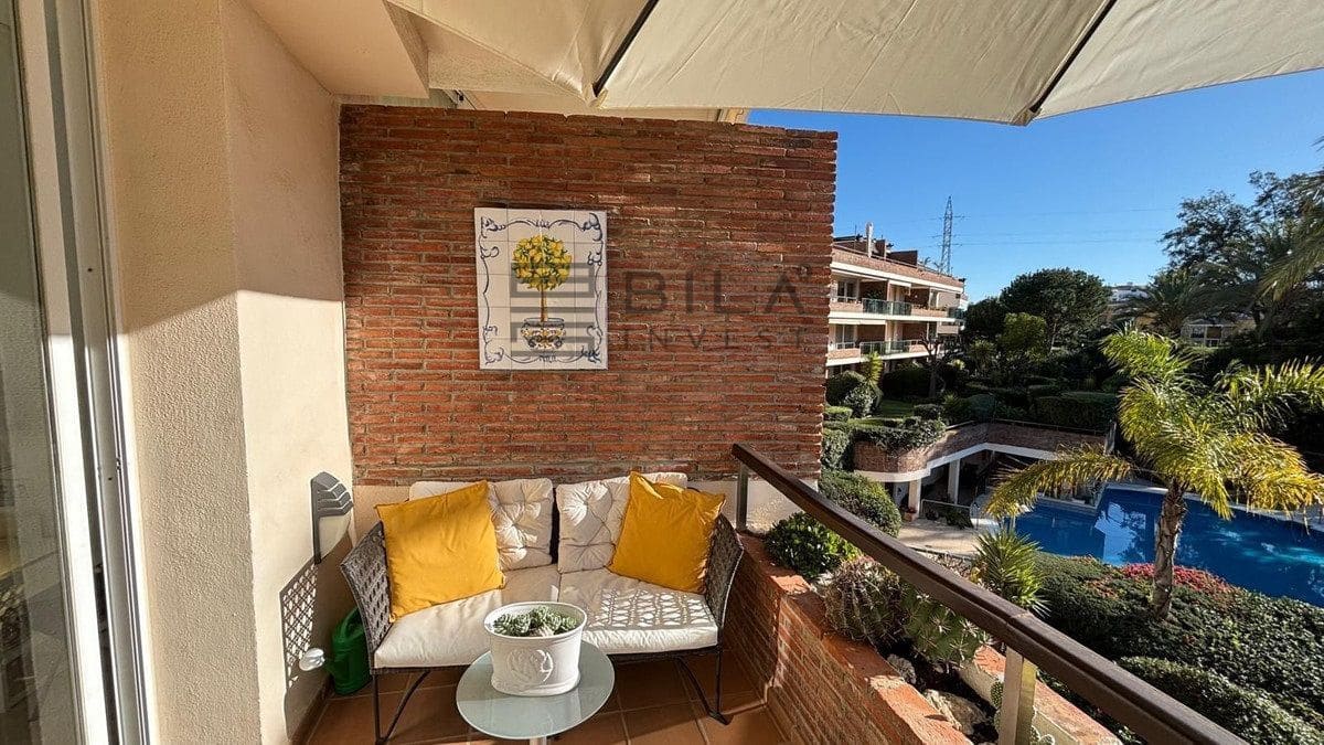 2 chambre Appartement à vendre à Miraflores avec piscine garage - 360 000 € (Ref: 9610674)