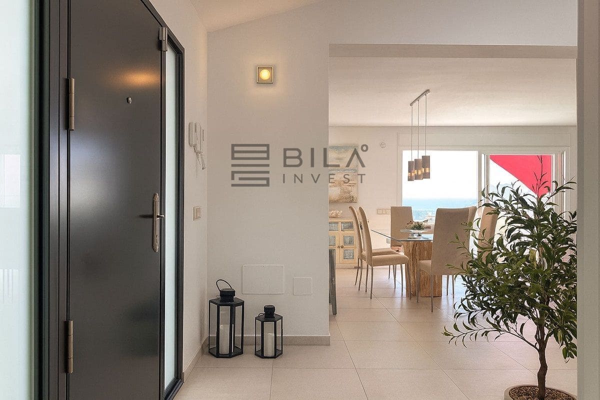 3 sypialnia Willa na sprzedaż w La Cala de Mijas z basenem - 1 180 000 € (Ref: 9610676)