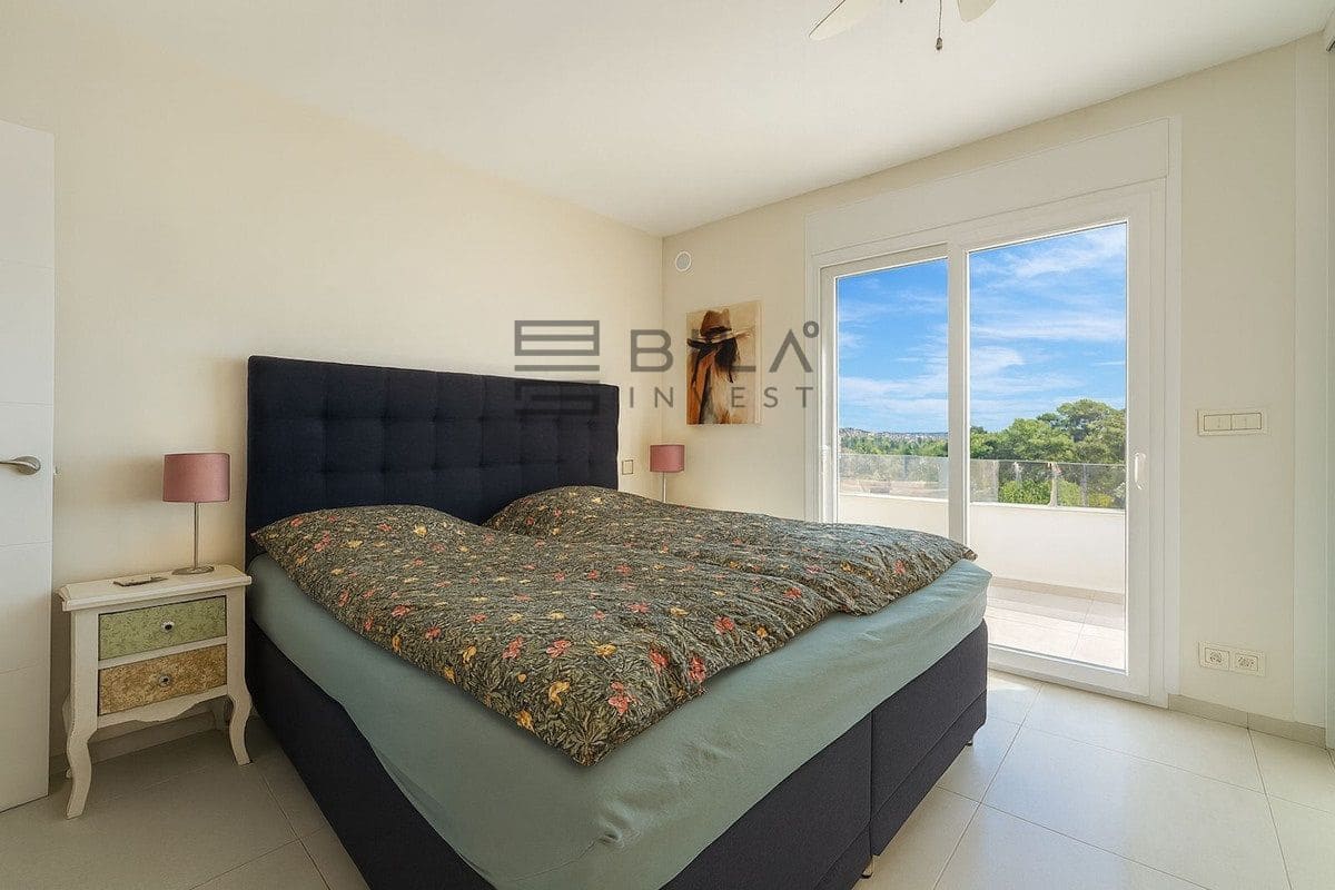 3 sypialnia Willa na sprzedaż w La Cala de Mijas z basenem - 1 180 000 € (Ref: 9610676)