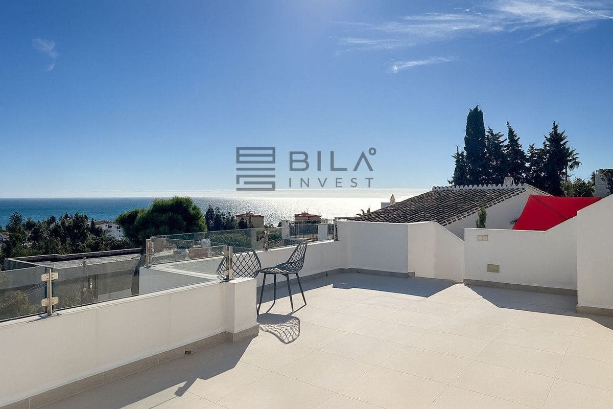 3 sypialnia Willa na sprzedaż w La Cala de Mijas z basenem - 1 180 000 € (Ref: 9610676)