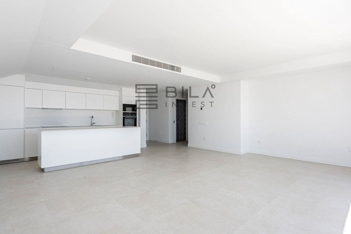2 soveværelse Penthouse til salg i Fuengirola med swimmingpool - € 825.000 (Ref: 9614495)