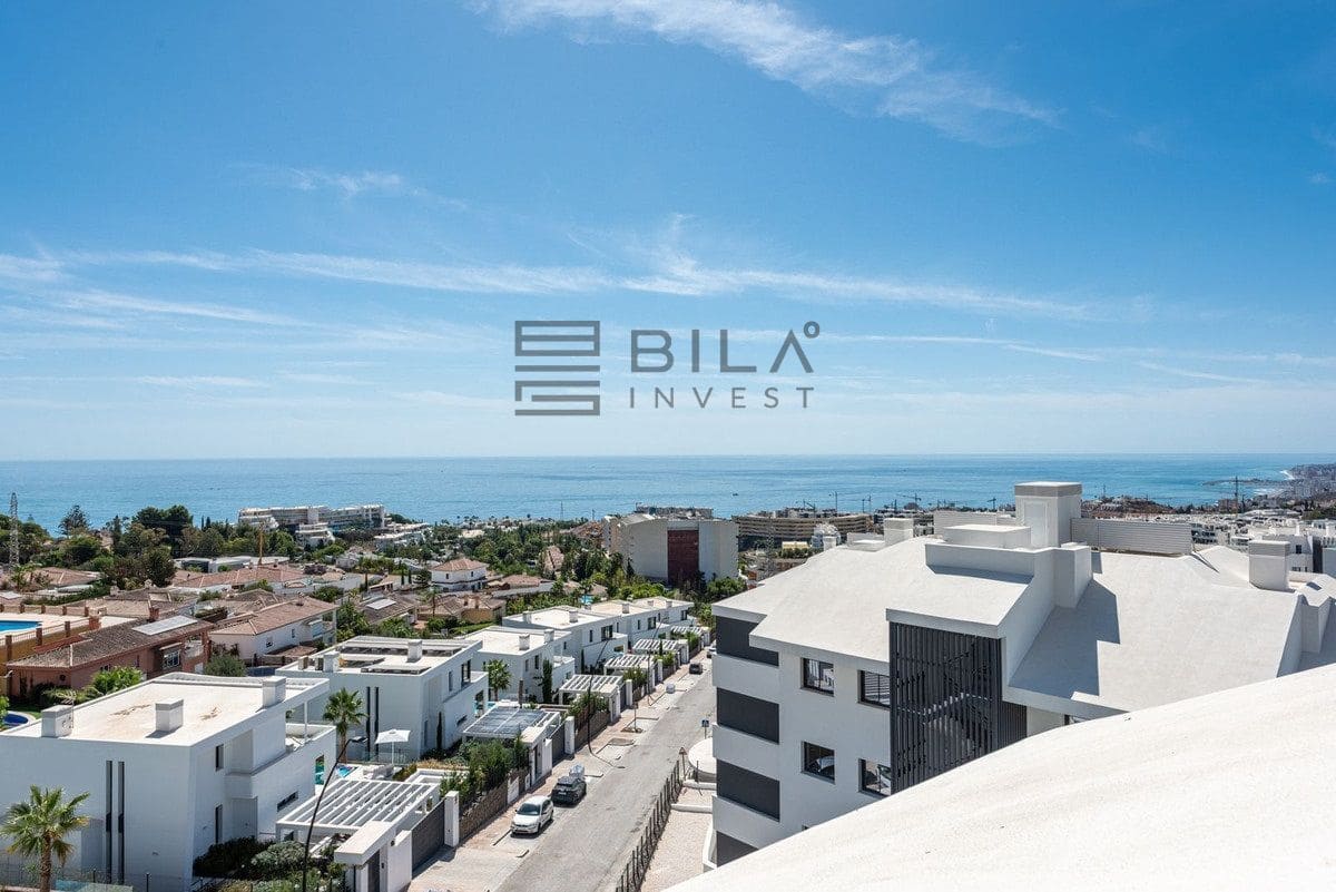 2 soveværelse Penthouse til salg i Fuengirola med swimmingpool - € 825.000 (Ref: 9614495)