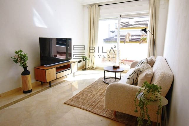 2 bedroom Flat for sale in La Cala de Mijas, Mijas with pool garage - € 275,000 (Ref: 9614496)