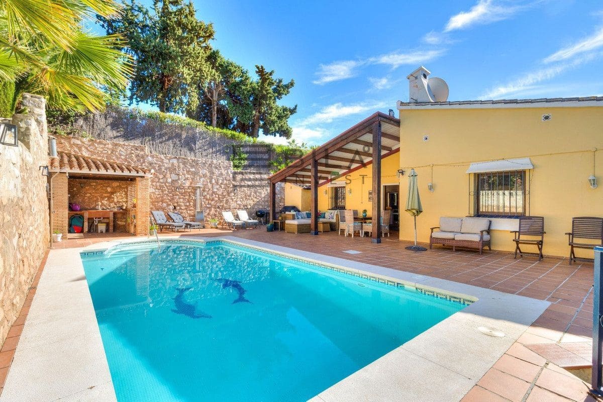 3 Zimmer Villa zu verkaufen in Campo Mijas mit Pool Garage - 850.000 € (Ref: 9614497)