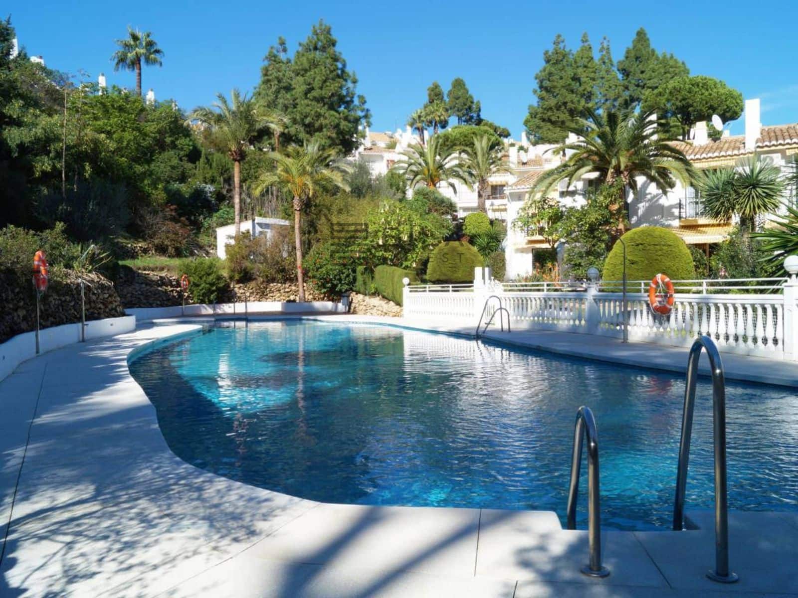 4 sypialnia Dom na sprzedaż w Calahonda z basenem - 475 000 € (Ref: 9614499)