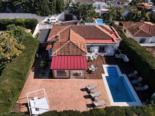 Chalet de 3 habitaciones en Arroyo de la Miel, Benalmádena en venta con piscina garaje - 795.000 € (Ref: 9614504)
