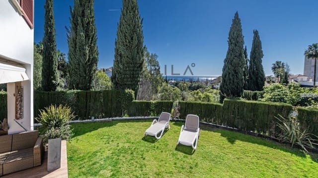 4 chambre Maison de Ville à vendre à La Capellanía - El Higuerón, Benalmádena avec piscine - 675 000 € (Ref: 9618774)