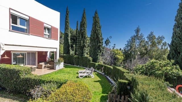 4 chambre Maison de Ville à vendre à La Capellanía - El Higuerón, Benalmádena avec piscine - 675 000 € (Ref: 9618774)