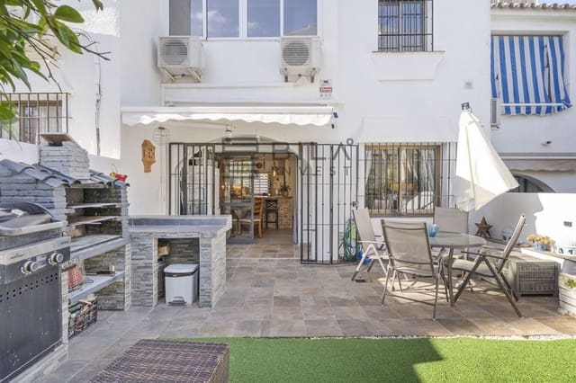 3 soverom Hus til salgs i Cerro del Aguila, Mijas med svømmebasseng garasje - € 495 000 (Ref: 9618775)