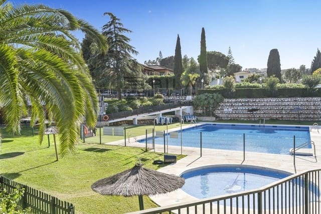 3 soverom Hus til salgs i Cerro del Aguila, Mijas med svømmebasseng garasje - € 495 000 (Ref: 9618775)