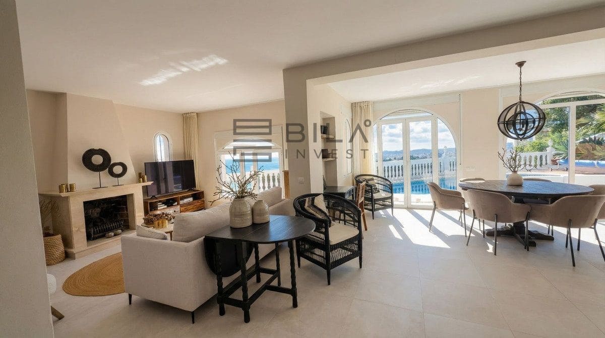 2 sypialnia Willa na sprzedaż w Fuengirola z basenem garażem - 640 000 € (Ref: 9618776)