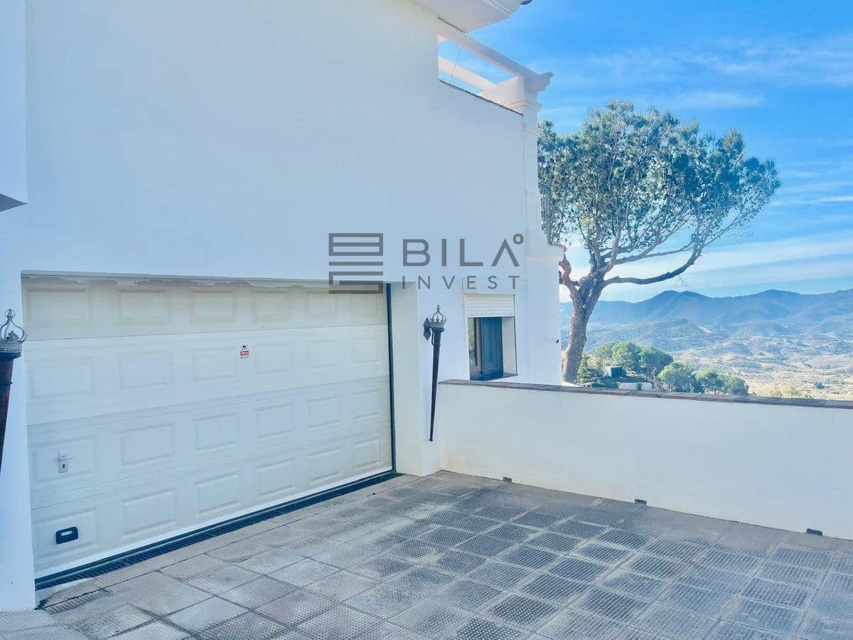 4 soverom Villa til salgs i Mijas med svømmebasseng garasje - € 1 300 000 (Ref: 9618777)