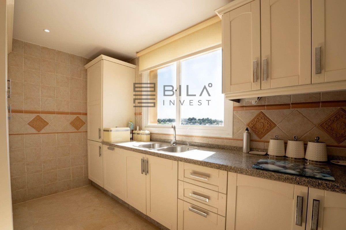 3 quarto Penthouse para venda em Riviera del Sol com piscina - 499 995 € (Ref: 9618831)