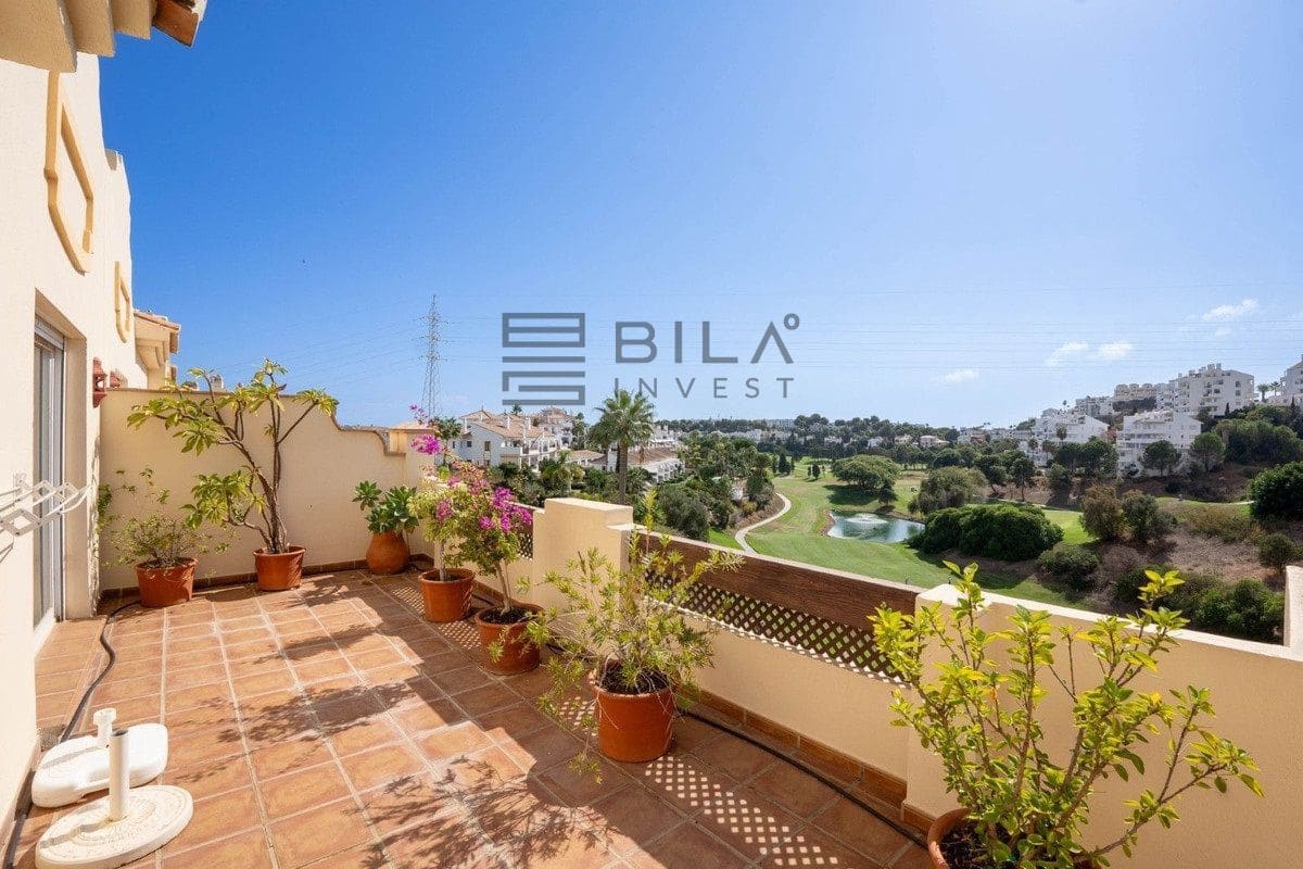 3 quarto Penthouse para venda em Riviera del Sol com piscina - 499 995 € (Ref: 9618831)