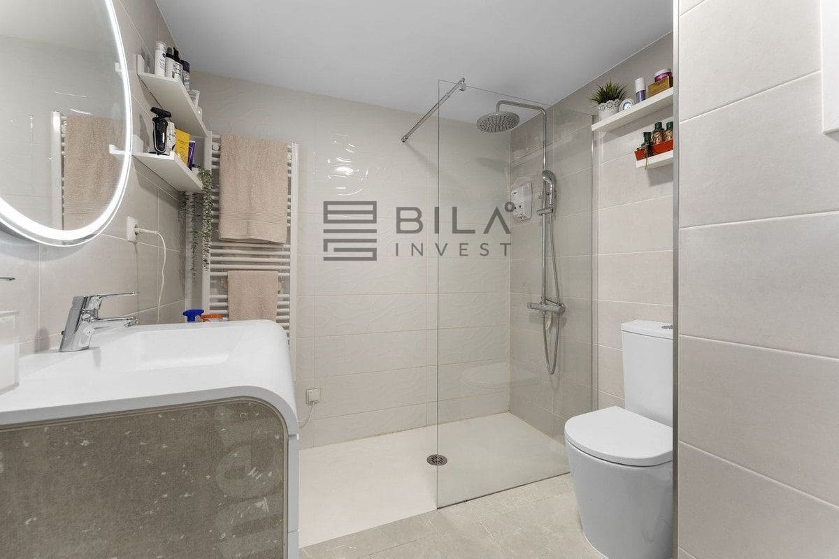 3 soverom Villa til salgs i Mijas med svømmebasseng garasje - € 795 000 (Ref: 9618832)